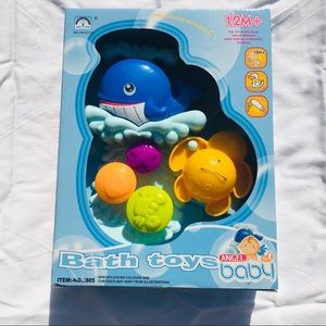Bath toy Whale WITH SUCTION CUPS!! 12 MONTHS & UP